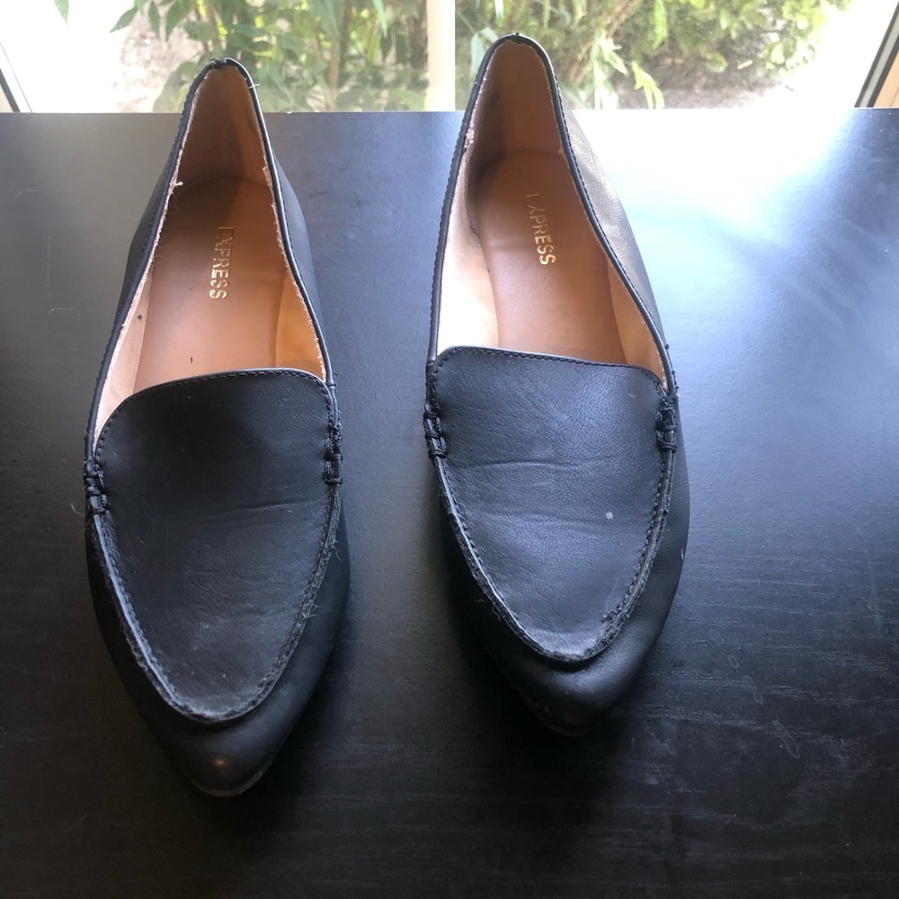 Black flats from express